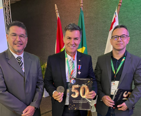 Representantes da ASSOF-MT participaram do 3° Congresso Nacional de Oficiais Militares entre os dias 13 a 15 de março de 2024, realizado na cidade de Florianópolis/SC